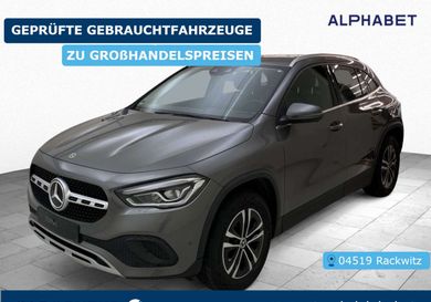 Mercedes-Benz GLA 180, 2023