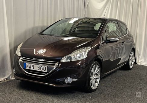 Peugeot 208, 2012