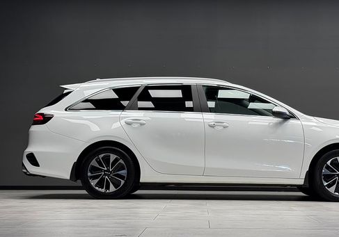 Kia Cee'd Sportswagon, 2023 3