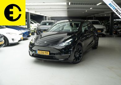 Tesla Model Y, 2021