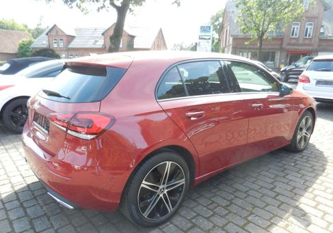 Mercedes-Benz A 200, 2021
