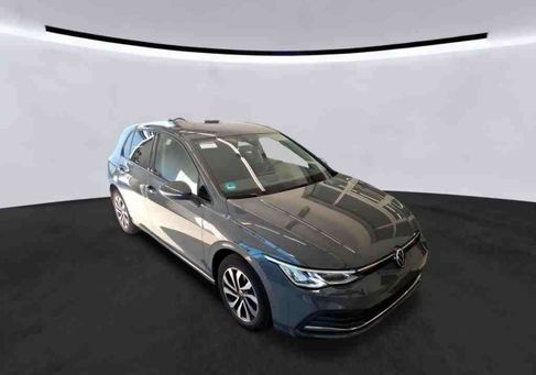 Volkswagen Golf, 2023 3
