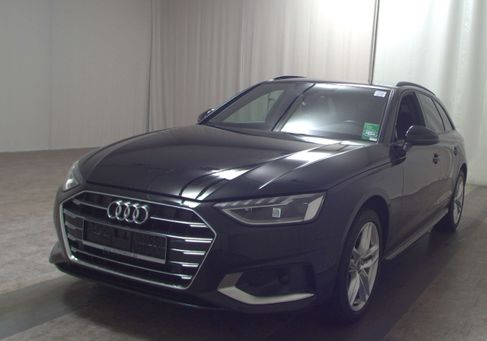 Audi A4, 2023