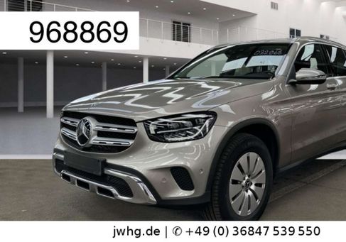 Mercedes-Benz GLC 200, 2022