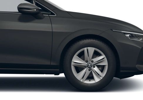 Volkswagen Golf, 2025 3