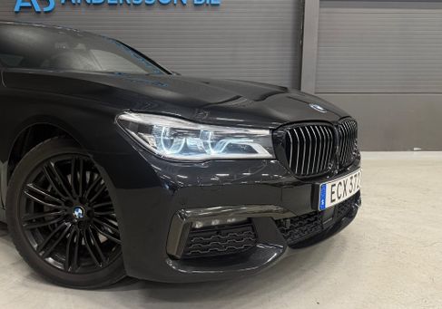 BMW 730, 2018