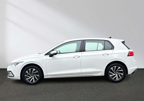 Volkswagen Golf, 2022 2