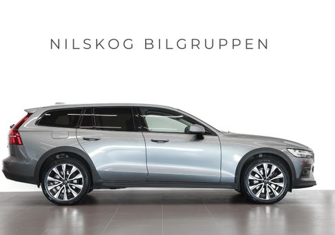 Volvo V60 Cross Country, 2021
