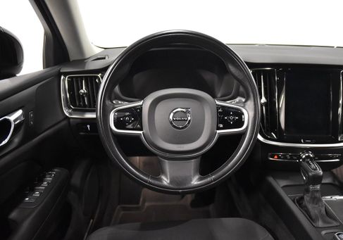 Volvo V60 Cross Country, 2019 2