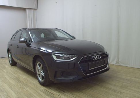 Audi A4, 2022