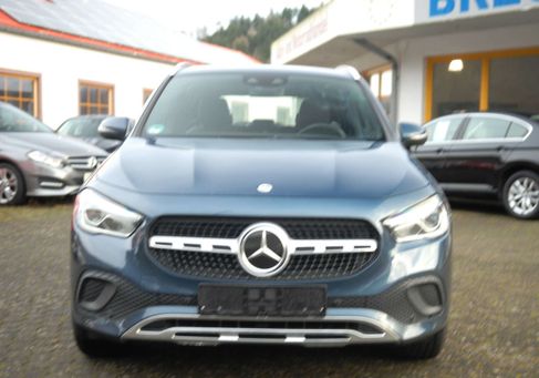 Mercedes-Benz GLA 250, 2020