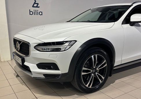 Volvo V90 Cross Country, 2021