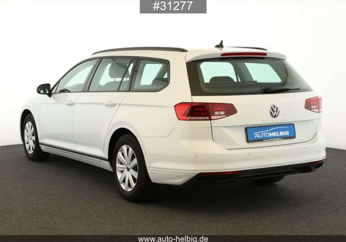 Volkswagen Passat Variant, 2023 3