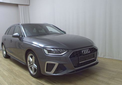 Audi A4, 2022