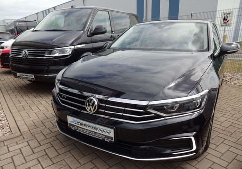 Volkswagen Passat, 2020