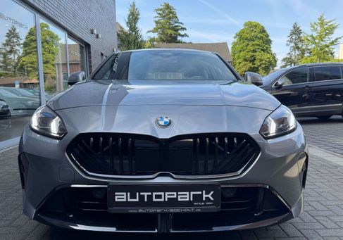 BMW 120, 2025