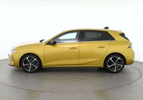 Opel Astra, 2023
