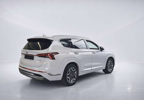 Hyundai Santa Fe, 2022 3