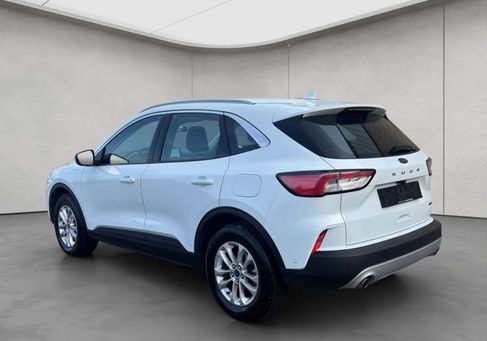 Ford Kuga, 2022