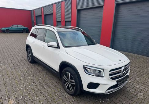 Mercedes-Benz GLB 180, 2021