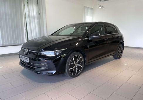 Volkswagen Golf, 2024 2