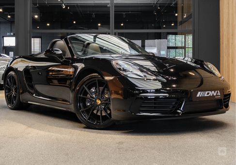 Porsche 718, 2018