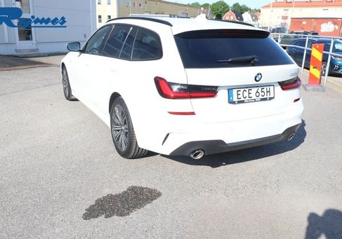 BMW 330, 2021
