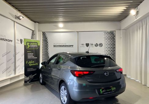 Opel Astra, 2021