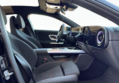 Mercedes-Benz CLA 250, 2025