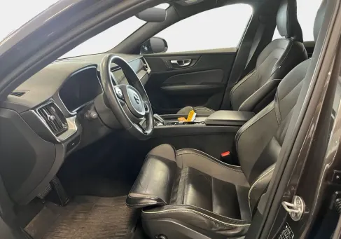Volvo V60, 2023