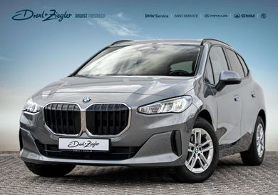 BMW 220, 2025