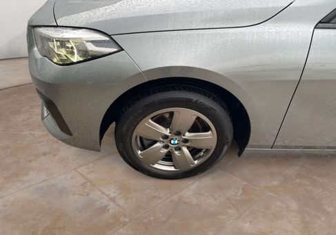 BMW 218, 2022 3