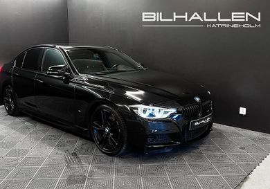 BMW 330, 2018