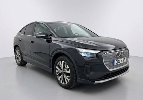 Audi Q4, 2022