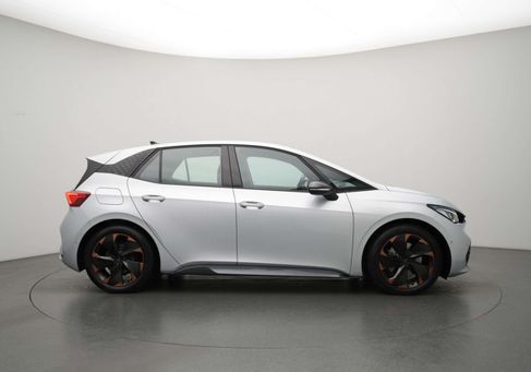 Cupra Born, 2024