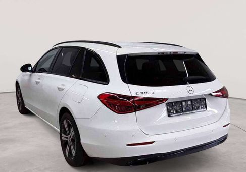 Mercedes-Benz C 300, 2023