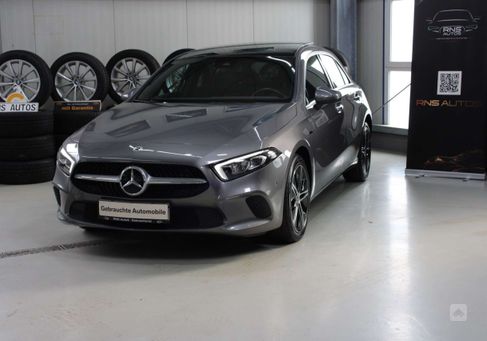 Mercedes-Benz A 250, 2021