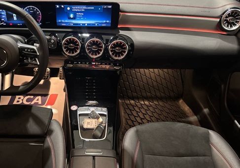 Mercedes-Benz CLA 200 Shooting Brake, 2025