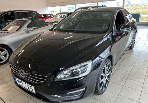 Volvo S60, 2014