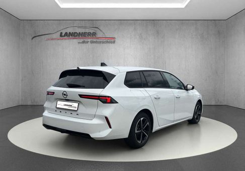 Opel Astra, 2024