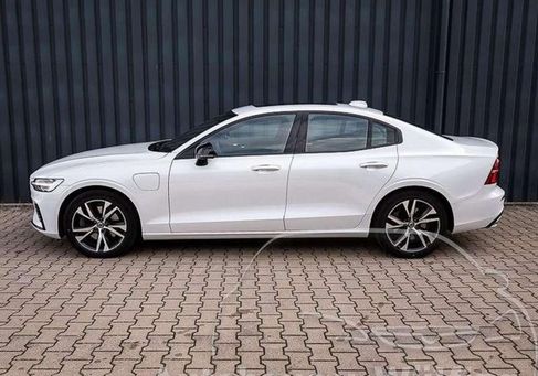 Volvo S60, 2020