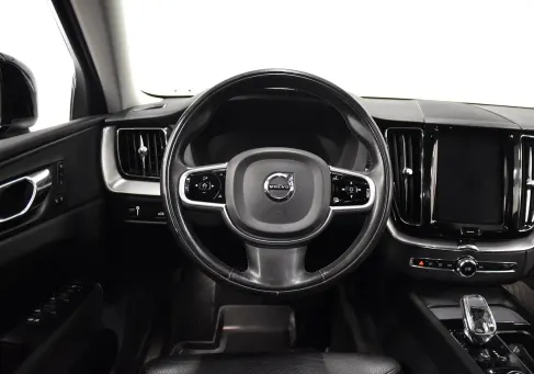 Volvo XC60, 2020