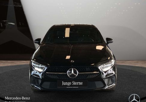 Mercedes-Benz A 250, 2023