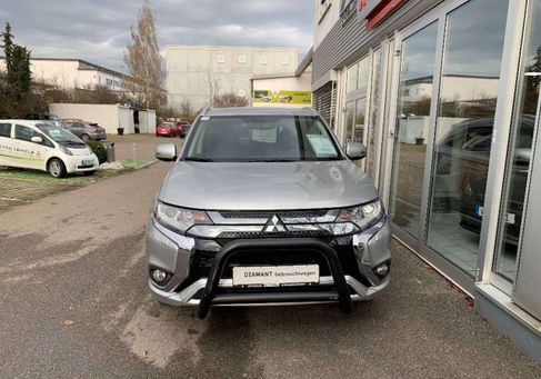 Mitsubishi Outlander, 2019