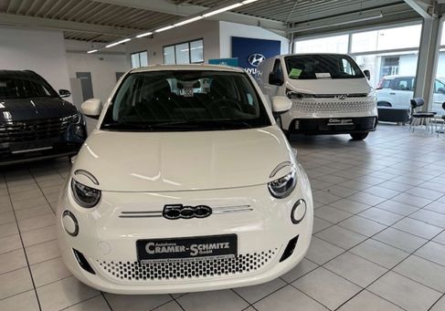 Fiat 500, 2023