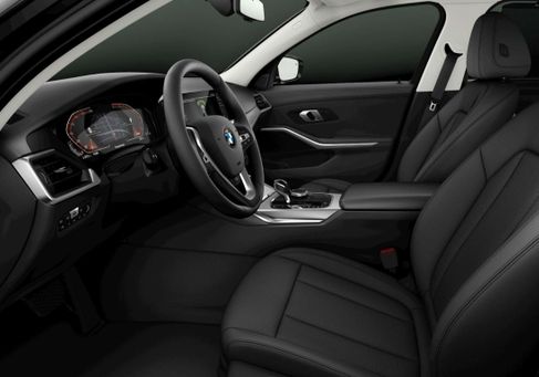 BMW 320, 2022 3