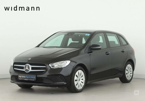 Mercedes-Benz B 250, 2022