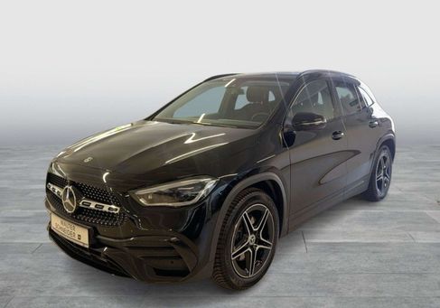 Mercedes-Benz GLA 200, 2023
