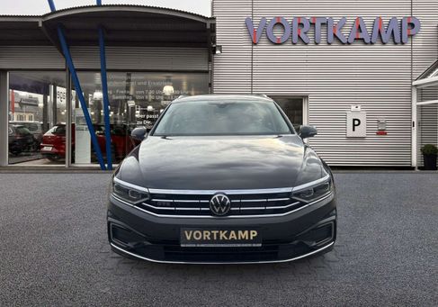 Volkswagen Passat Variant, 2022 3