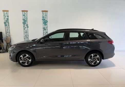 Hyundai i30, 2025 3